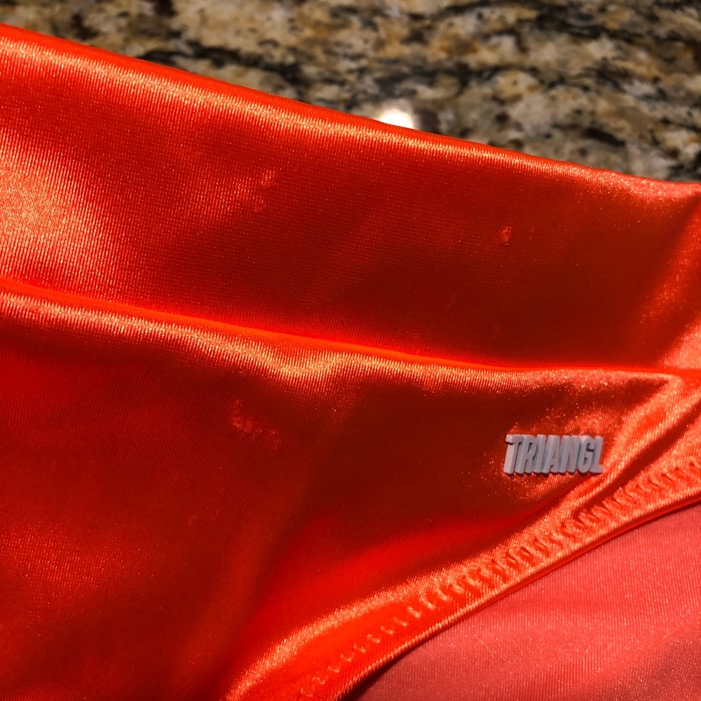 Triangl Bikini - Picture 5 of 5
